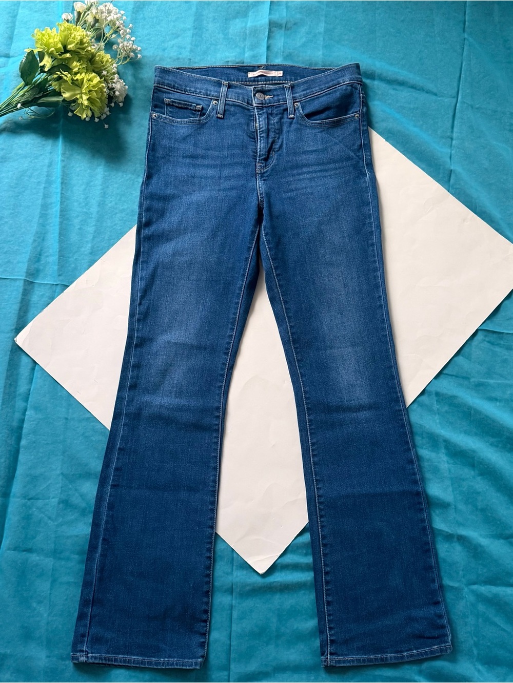 Levi Strauss Women's Blue Shaping Bootcut Jeans